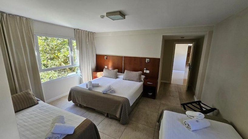 Imagen de la habitación del Hotel Novi, Mar del Plata. Foto 4
