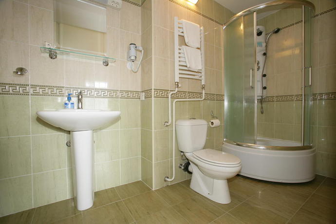 Imagen de la habitación del Hotel Novi Sad. Foto 9