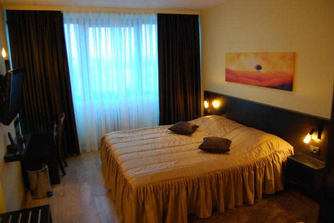 Imagen de la habitación del Hotel Novi Sad. Foto 14