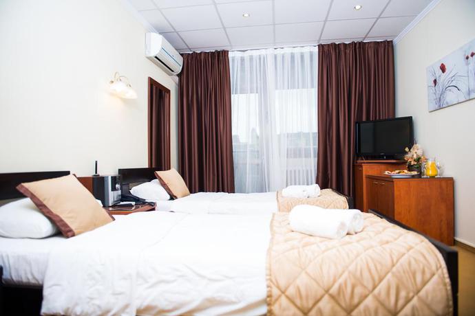 Imagen de la habitación del Hotel Novi Sad. Foto 17