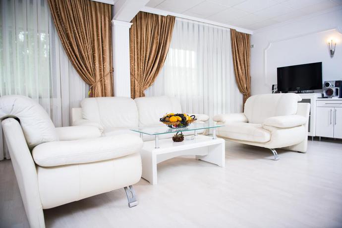 Imagen de la habitación del Hotel Novi Sad. Foto 18