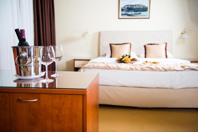 Imagen de la habitación del Hotel Novi Sad. Foto 19