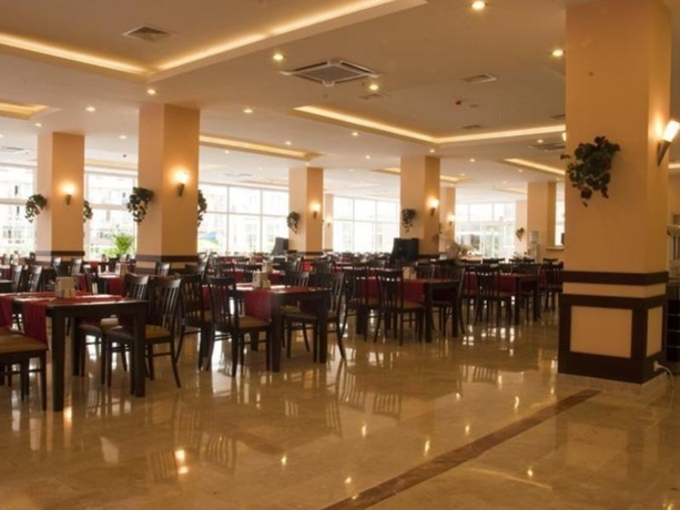Imagen general del Hotel Novia White Lilyum. Foto 2