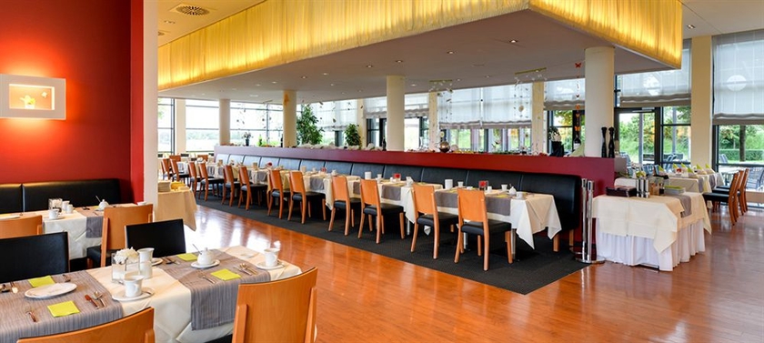 Imagen del bar/restaurante del Hotel Novina Herzogenaurach Herzo Base. Foto 5