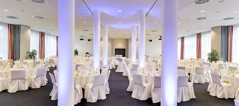 Imagen de los interiores del Hotel Novina Herzogenaurach Herzo Base. Foto 14