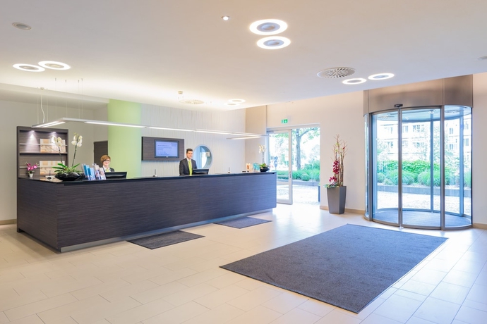 Imagen de los interiores del Hotel Novina Wöhrdersee Nürnberg City. Foto 12