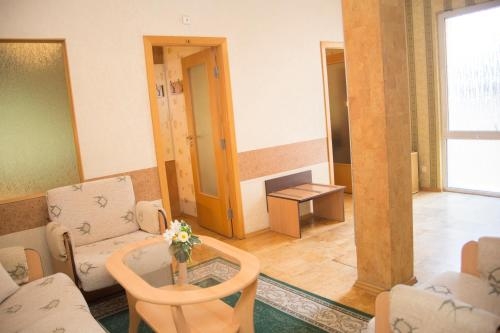 Imagen de la habitación del Hotel Noviz. Foto 10