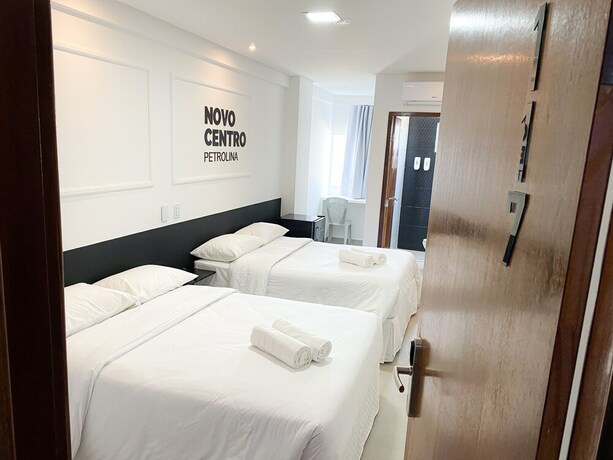 Imagen de la habitación del Hotel Novo Centro. Foto 13