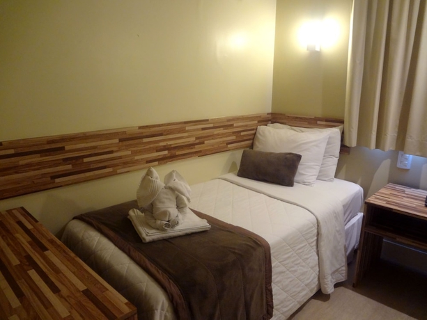 Imagen de la habitación del Hotel Novo Hamburgo Business. Foto 13