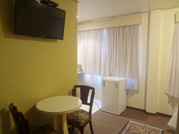 Imagen de la habitación del Hotel Novo Hamburgo Business. Foto 16