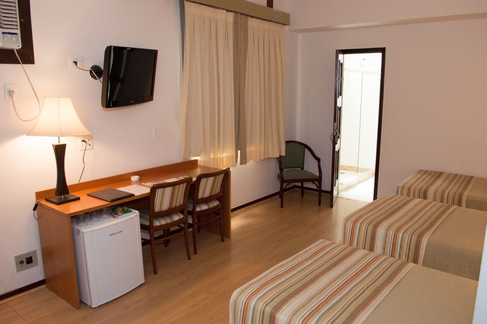 Imagen de la habitación del Hotel Novo Mundo. Foto 8