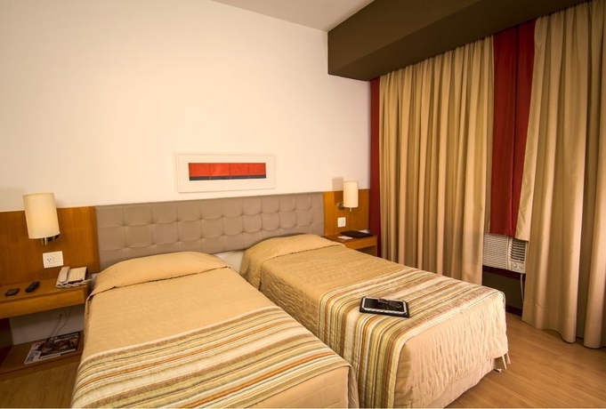 Imagen de la habitación del Hotel Novo Mundo. Foto 11