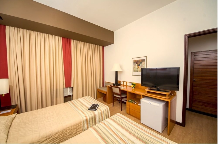 Imagen de la habitación del Hotel Novo Mundo. Foto 12