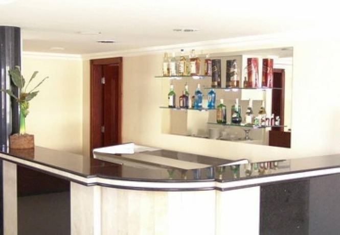 Imagen del bar/restaurante del Hotel Novo Roza. Foto 3