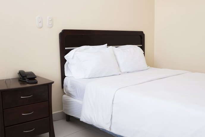 Imagen de la habitación del Hotel Novo, San José. Foto 6