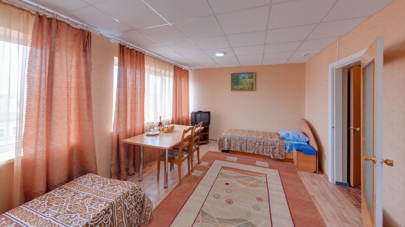 Imagen de la habitación del Hotel Novocherkassk. Foto 15