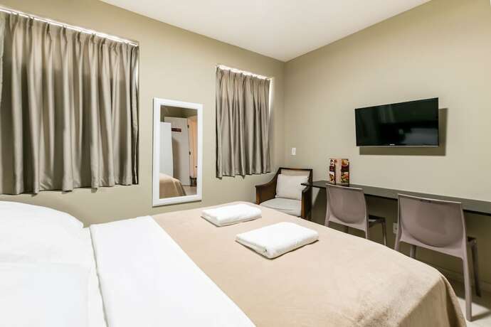 Imagen de la habitación del Hotel Novohotell Recife. Foto 14