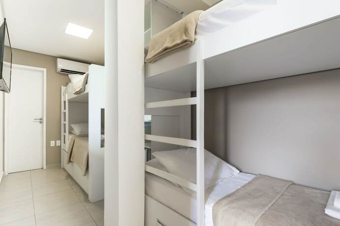 Imagen de la habitación del Hotel Novohotell Recife. Foto 24