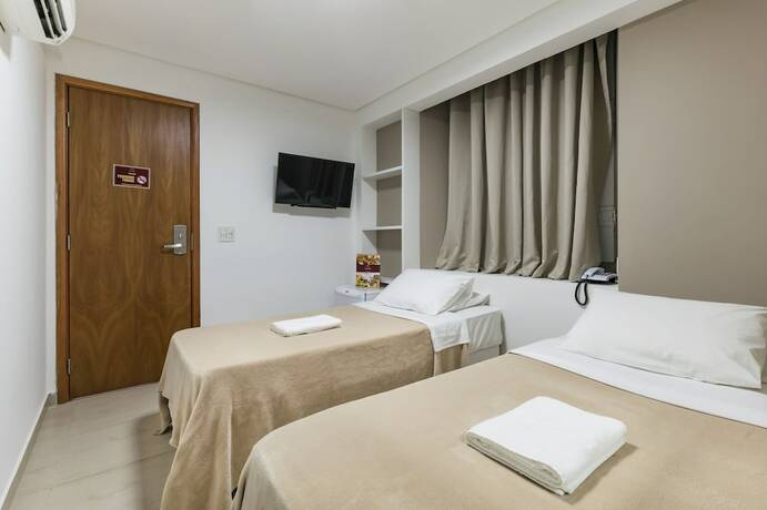 Imagen de la habitación del Hotel Novohotell Recife. Foto 34