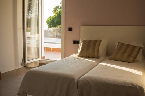 Imagen de la habitación del Hotel Novomar, Chiclana - Sancti Petri. Foto 2