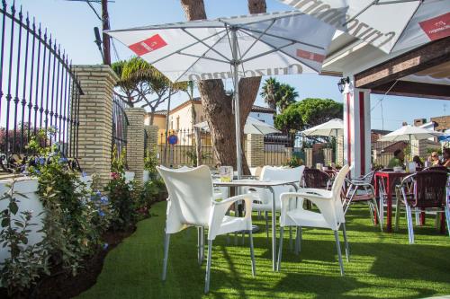 Imagen de los interiores del Hotel Novomar, Chiclana - Sancti Petri. Foto 9
