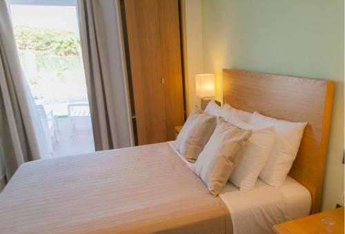 Imagen de la habitación del Hotel Novomar, Chiclana - Sancti Petri. Foto 6