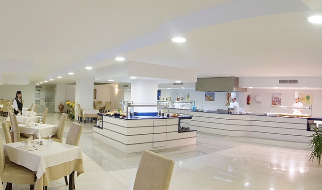 Imagen general del Hotel Novomar, Paguera. Foto 10