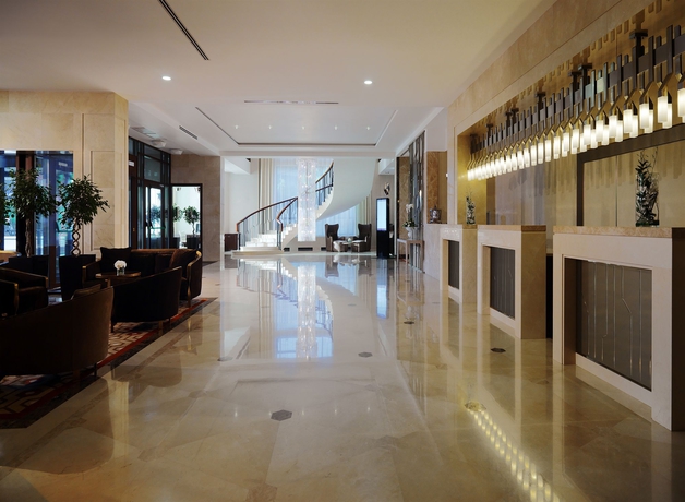 Imagen de los interiores del Hotel Novosibirsk Marriott. Foto 12