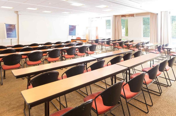 Imagen de los interiores del Hotel Novotel Aix En Provence Beaumanoir Les 3 Sautets. Foto 13