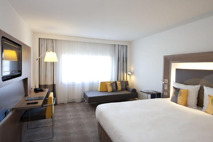 Imagen de la habitación del Hotel Novotel Amsterdam Schiphol Airport. Foto 7