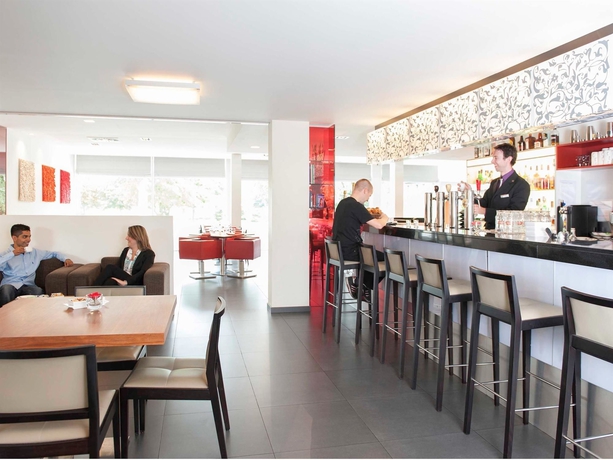 Imagen del bar/restaurante del Hotel Novotel Antwerpen. Foto 8