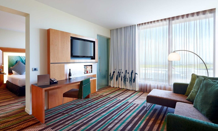 Imagen de la habitación del Hotel Novotel Auckland Airport. Foto 11