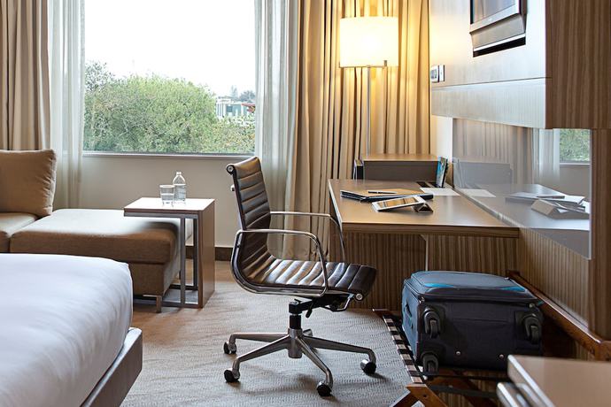 Imagen de la habitación del Hotel Novotel Auckland Ellerslie. Foto 9