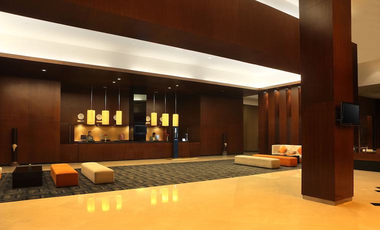 Imagen de los interiores del Hotel Novotel Balikpapan. Foto 8