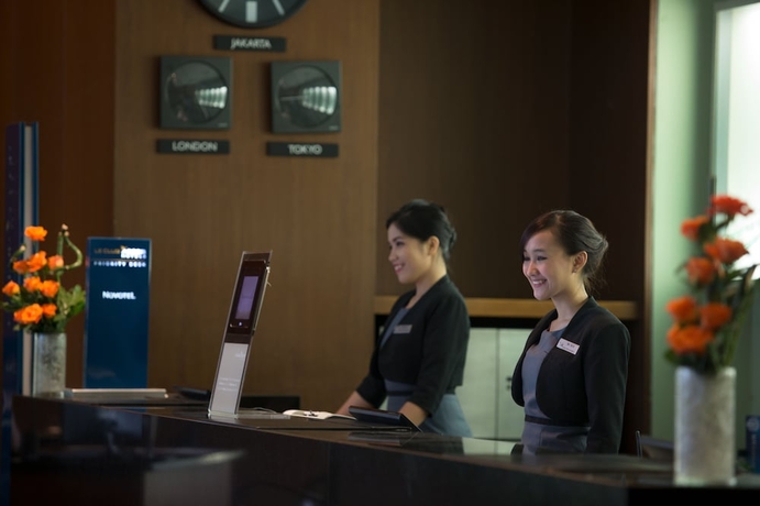 Imagen de los interiores del Hotel Novotel Bandung. Foto 18