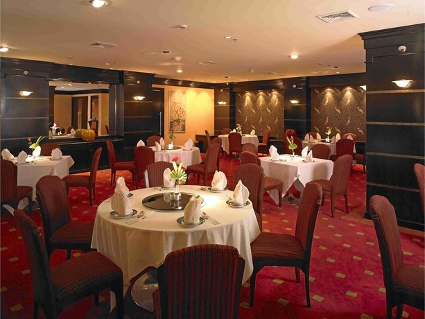 Imagen del bar/restaurante del Hotel Novotel Bangkok Bangna. Foto 4