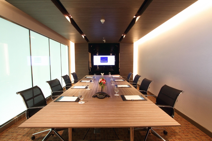 Imagen de los interiores del Hotel Novotel Bangkok Impact. Foto 13