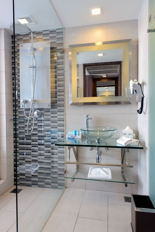 Imagen de la habitación del Hotel Novotel Bangkok Impact. Foto 9