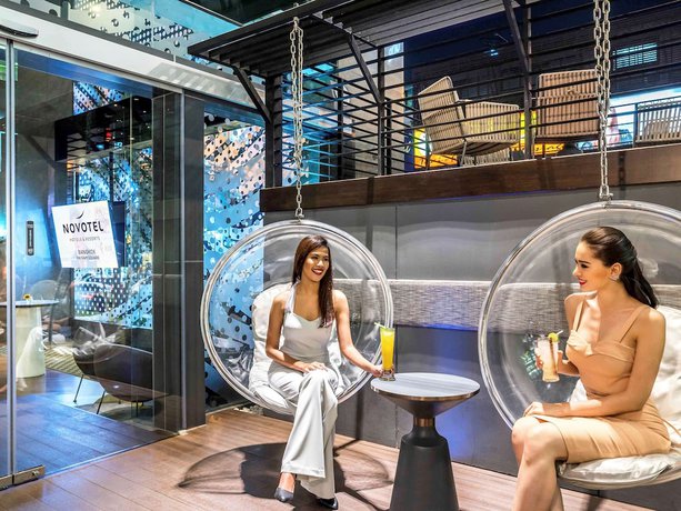 Imagen del bar/restaurante del Hotel Novotel Bangkok On Siam Square. Foto 2