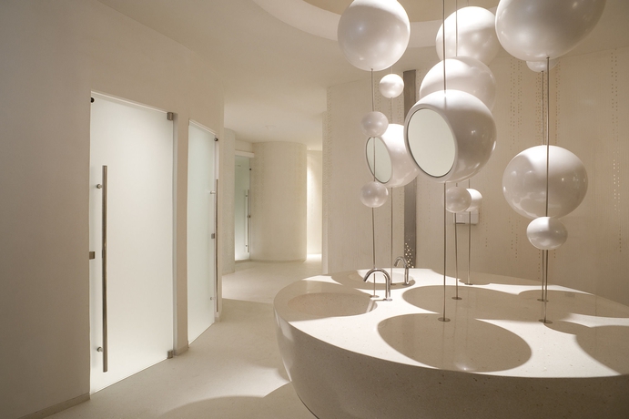 Imagen de la piscina del Hotel Novotel Bangkok Platinum - Sha Extra Plus. Foto 15