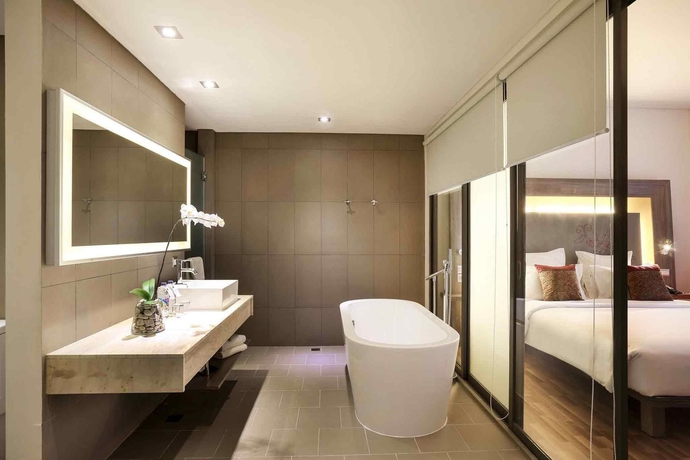 Imagen de la habitación del Hotel Novotel Banjarmasin Airport. Foto 15