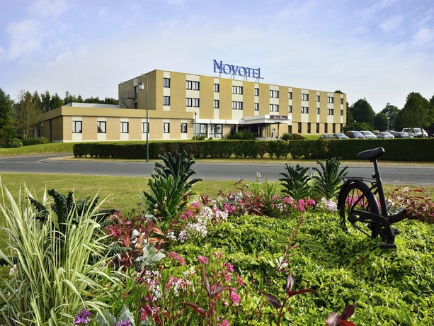 Imagen de los exteriores del Hotel Novotel Bayeux. Foto 10