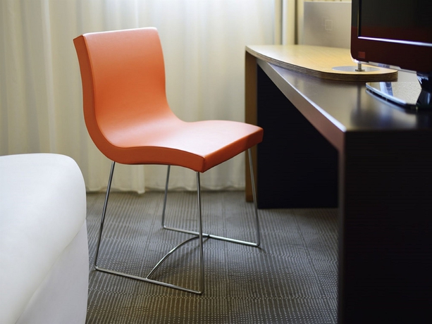 Imagen de la habitación del Hotel Novotel Bayeux. Foto 8