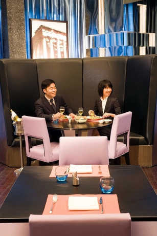 Imagen del bar/restaurante del Hotel Novotel Beijing Sanyuan. Foto 12