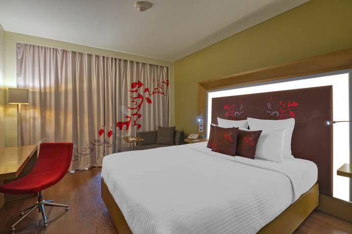 Imagen de la habitación del Hotel Novotel Bengaluru Outer Ring Road. Foto 2