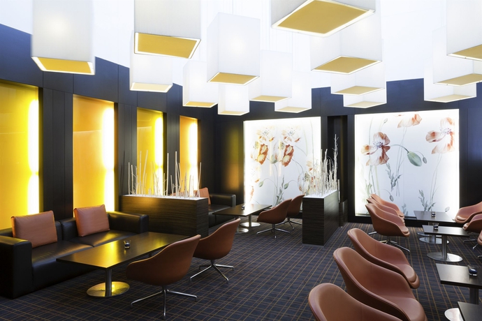 Imagen de los interiores del Hotel Novotel Berlin Am Tiergarten. Foto 12