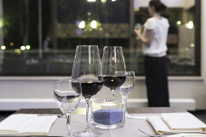 Imagen del bar/restaurante del Hotel Novotel Berlin Am Tiergarten. Foto 4