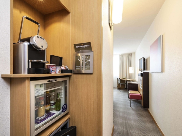 Imagen de la habitación del Hotel Novotel Bern Expo. Foto 7