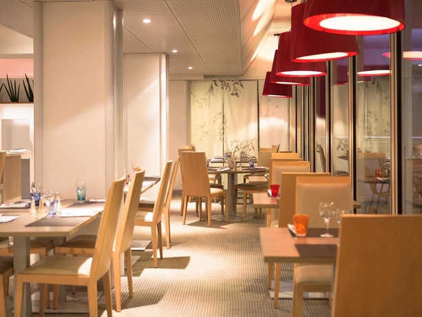 Imagen del bar/restaurante del Hotel Novotel Bordeaux Centre. Foto 8