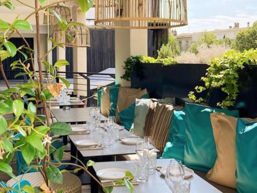 Imagen del bar/restaurante del Hotel Novotel Bordeaux Centre Ville. Foto 2